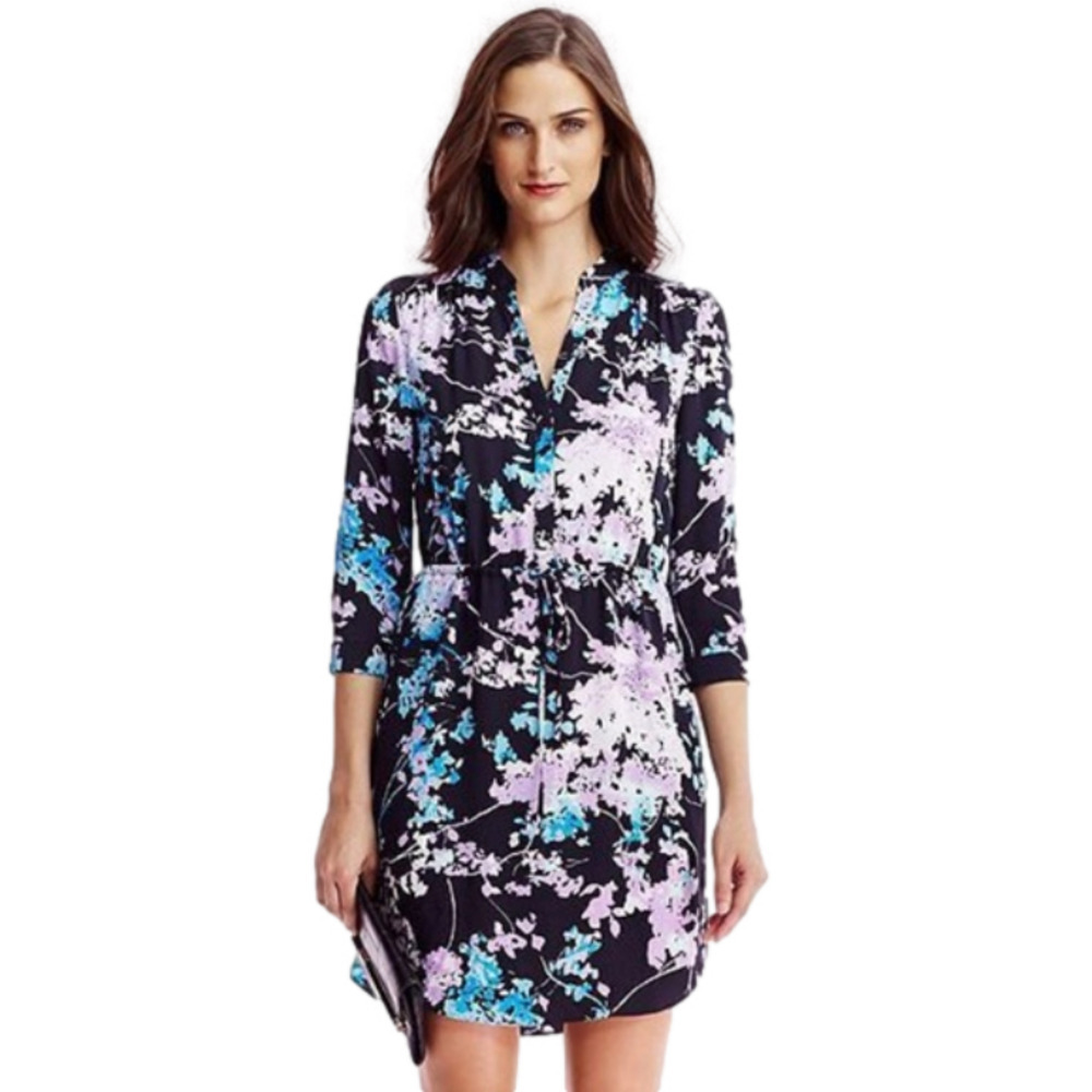 Diane von Furstenberg
Freya Floral Daze Shirtdress